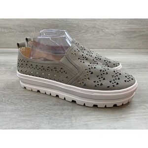 Patrizia by Spring Step Women's Sneakers Grey Laser Platform 10.5 Comfort Shoes